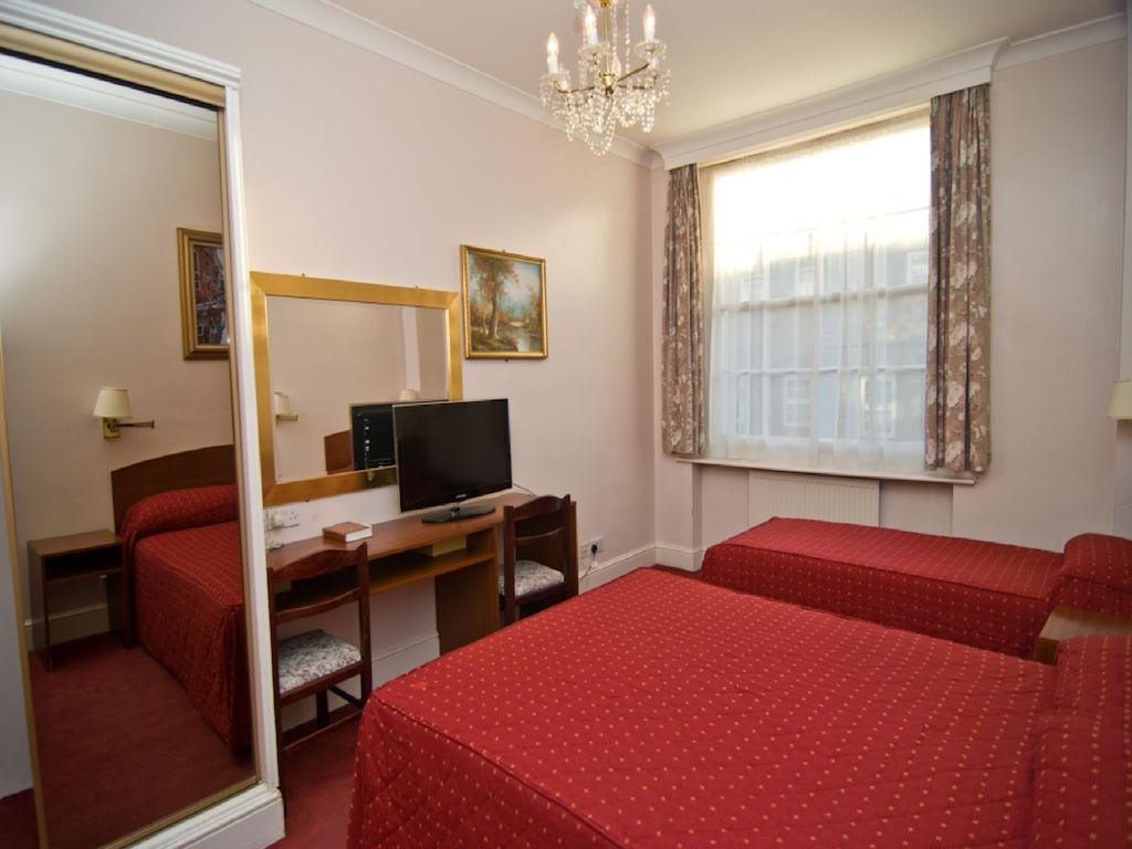 St George'S Hotel London Ruang foto